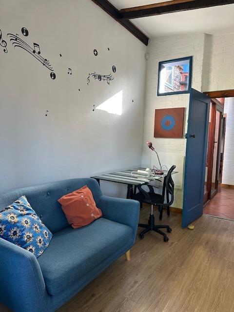 To Let 1 Bedroom Property for Rent in Heldervue Western Cape